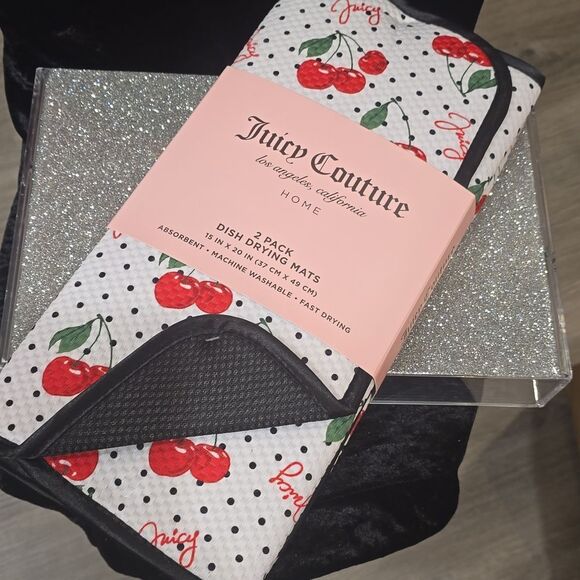 Juicy Couture Home 2-PK Cherry Dish Drying Mats - Picture 3 of 4